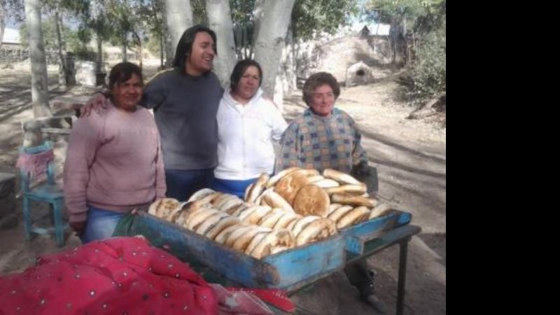 Los merenderos comunitarios contienen a 250 niños santamarianos