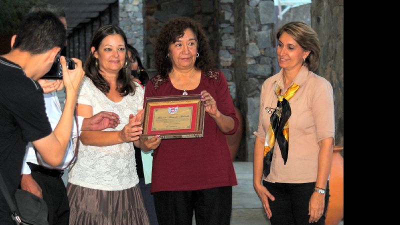 Sentido homenaje a la artesana tinogasteña Aldacira Flores de Andrada