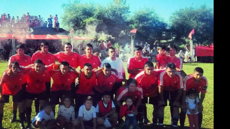 Chuchucaruana y Los Varela definen el título en La Amabteña