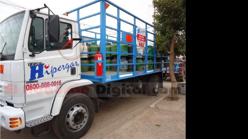 En Fiambalá, llegan a pagar hasta 200 pesos por una garrafa