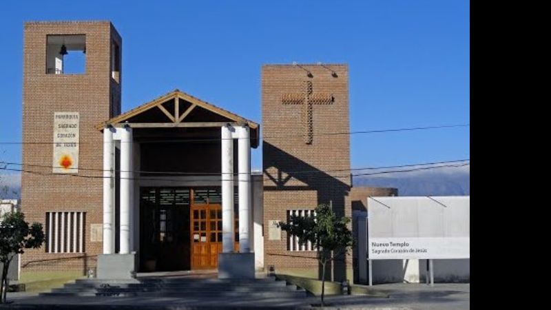 Misa del primer viernes en la parroquia del Corazón de Jesús
