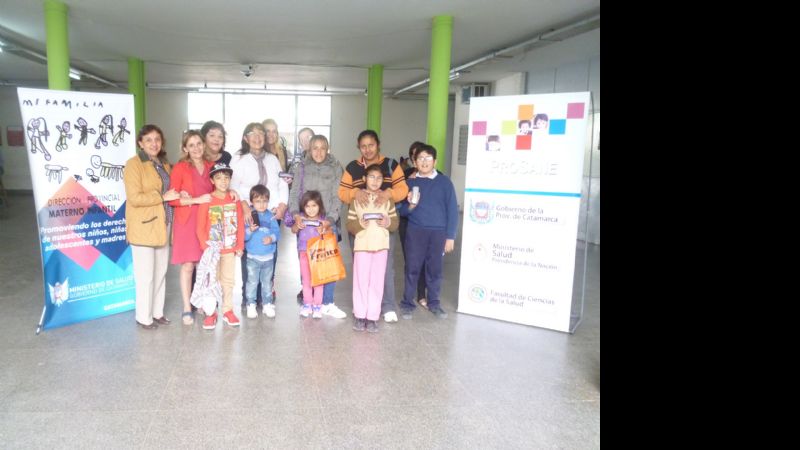 El ProSanE entregó anteojos a estudiantes