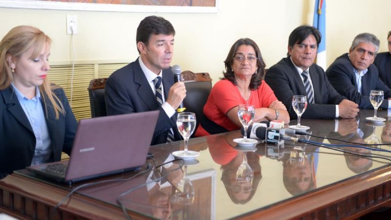 Presentaron la aplicación para teléfonos móviles de la EC SAPEM