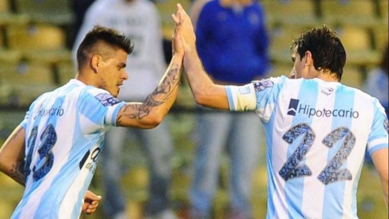 Racing va por la clasificación ante Guaraní, en Paraguay