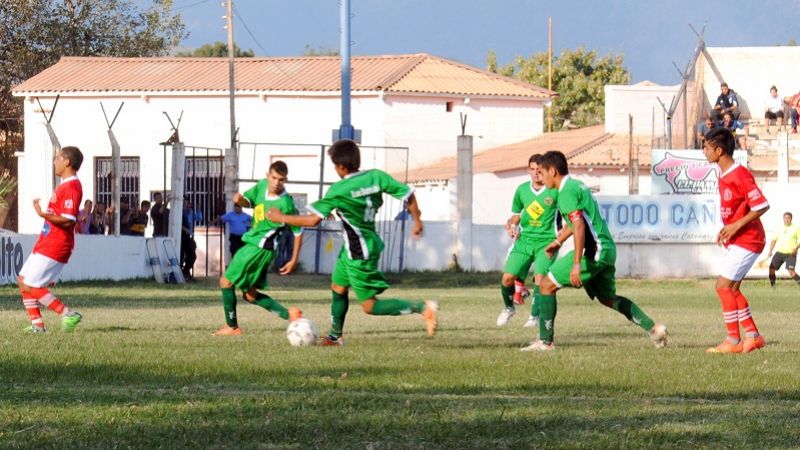 Los Sureños venció 2-1 al “Rojito” y es líder de la 1ra. “A”