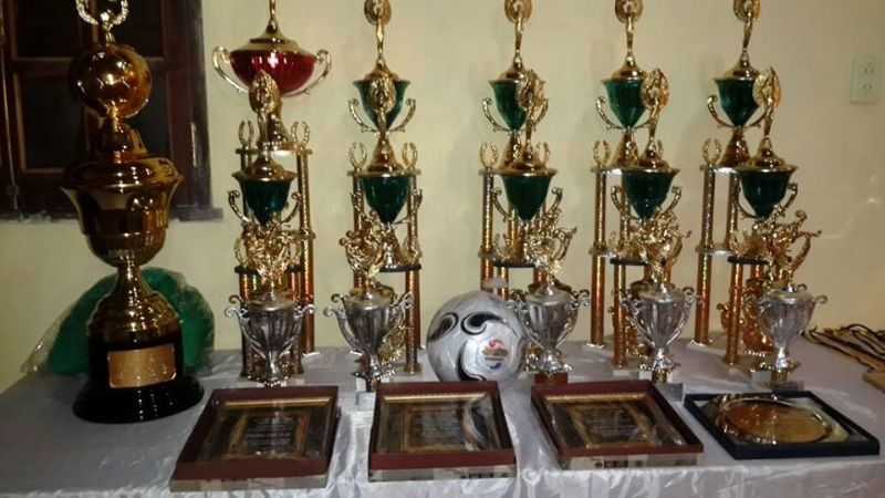 Entusiasta y festiva premiación de la Liga Ambateña de Fútbol