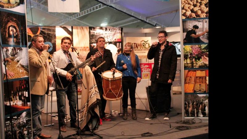 Gran movida promocional de la Fiesta del Poncho en Salta