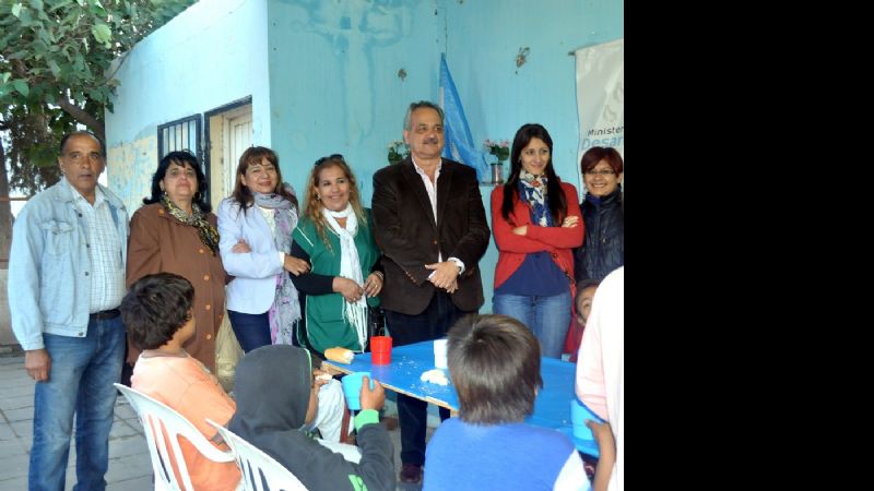 Fortalecen el trabajo del centro vecinal del barrio Eva Perón