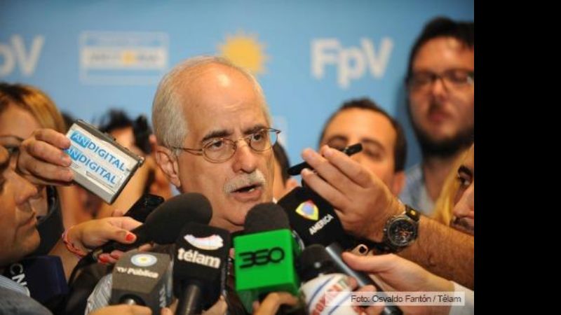 También se “bajaron” Jorge Taiana y Fernando "Chino" Navarro