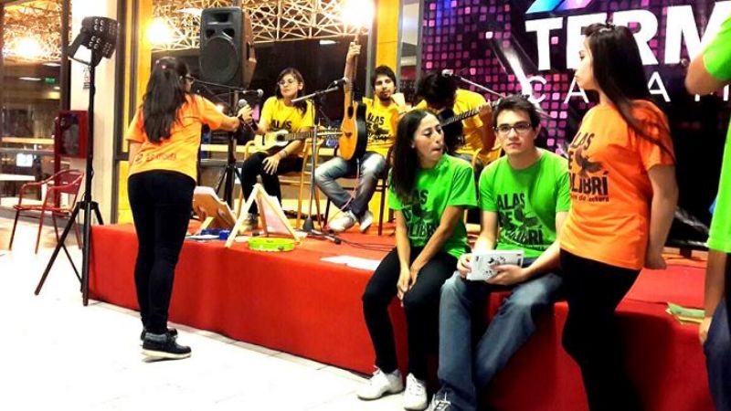 “Alas de Colibrí” dio su primer espectáculo en la Terminal