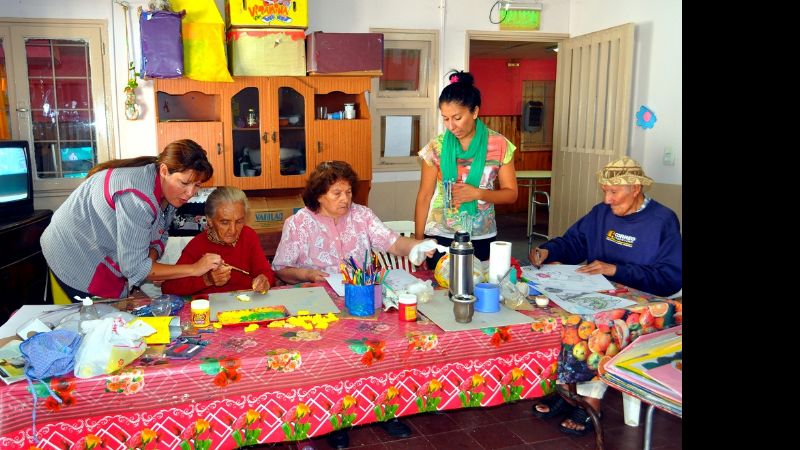 La expresión creativa como herramienta de contención