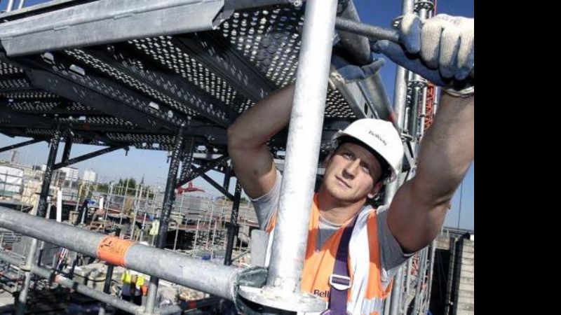 El 63% de los jóvenes cree que en 2016 habrá igual o más trabajo