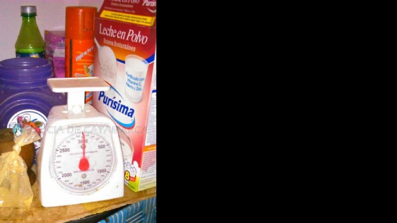 Desbaratan punto de venta de drogas en el Santa Marta