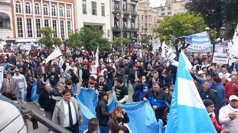 Bancarios ratificaron el paro