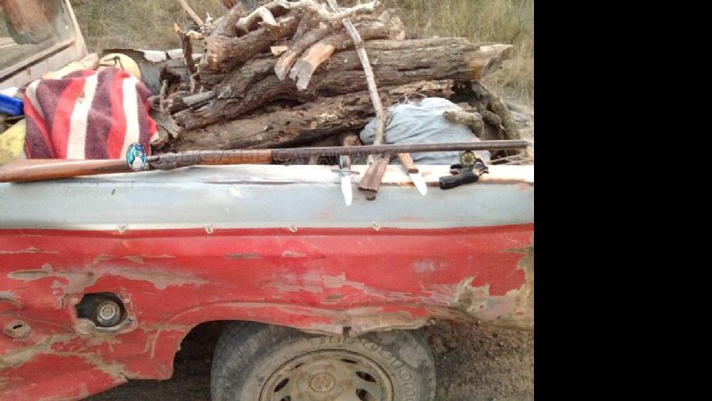 Secuestran armas blancas y de fuego en La Paz