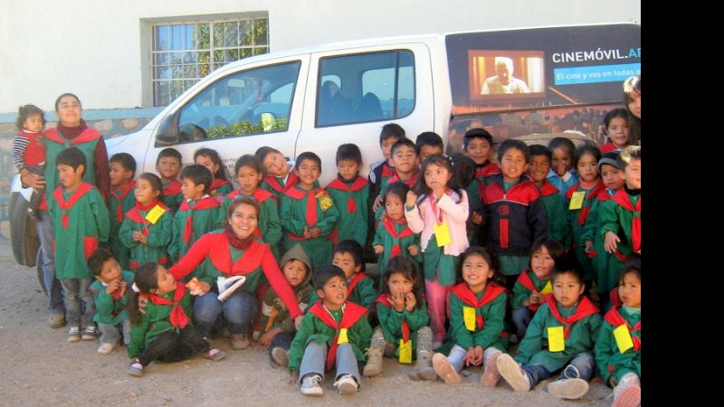 El Cine Móvil  lleva cine nacional a toda la comunidad