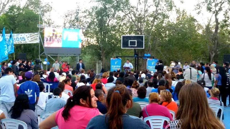 Lucía inauguró el playón deportivo de Banda de Varela