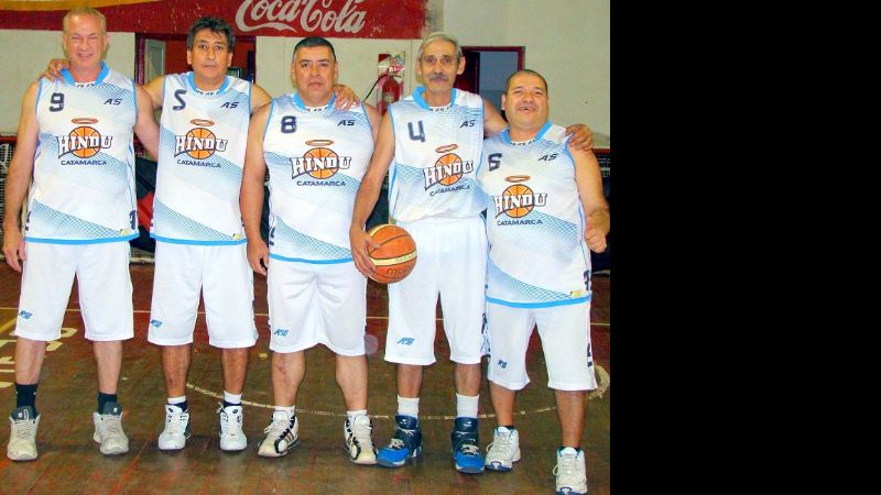 Con tres partidos, sigue la 1ra. fecha por el Anual de maxibásquetbol