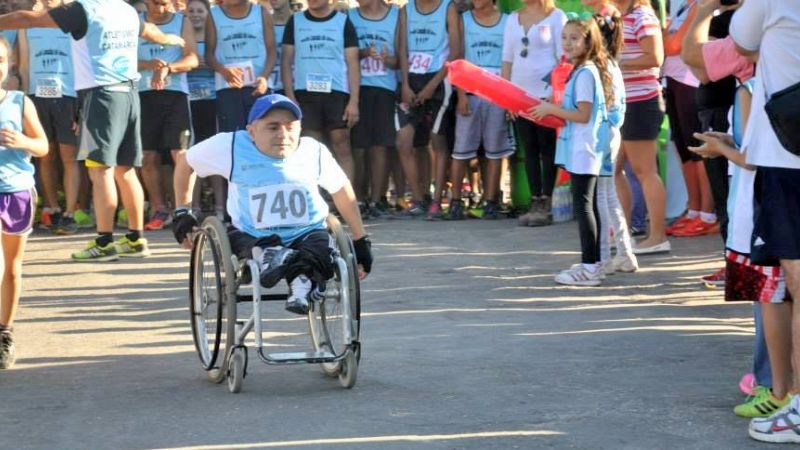 El atletismo de Catamarca junto a personas con capacidades especiales