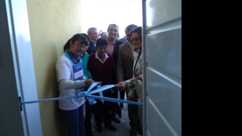 León Mendoza gestiona más viviendas para los sanjoseños