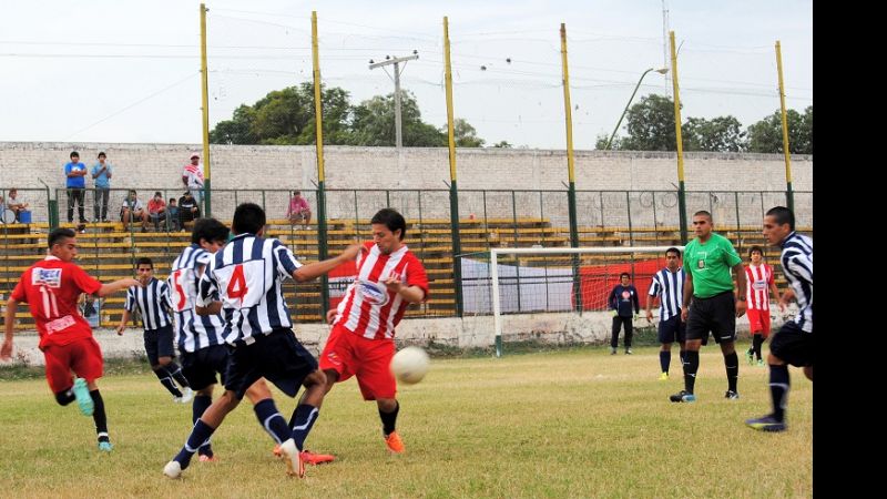 “Defe” perdió 6 puntos, juegan la 12da. y el “Pincha” puede ser campeón