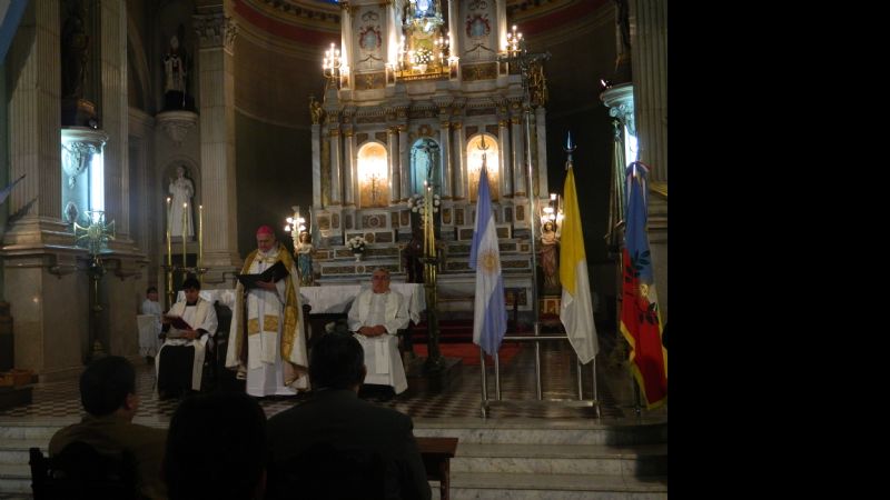 “Celebramos el Día de la Patria con honda gratitud, fecundo examen y serio compromiso”