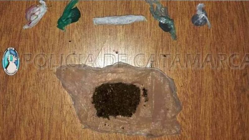 Jóvenes aprehendidos con droga