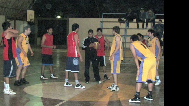 El básquet universitario con dos partidos por el Anual