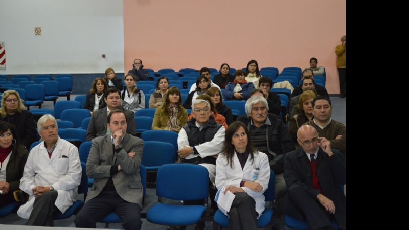 Mera presentó los premios “Dr. Gregorio del Carmen Malbrán”