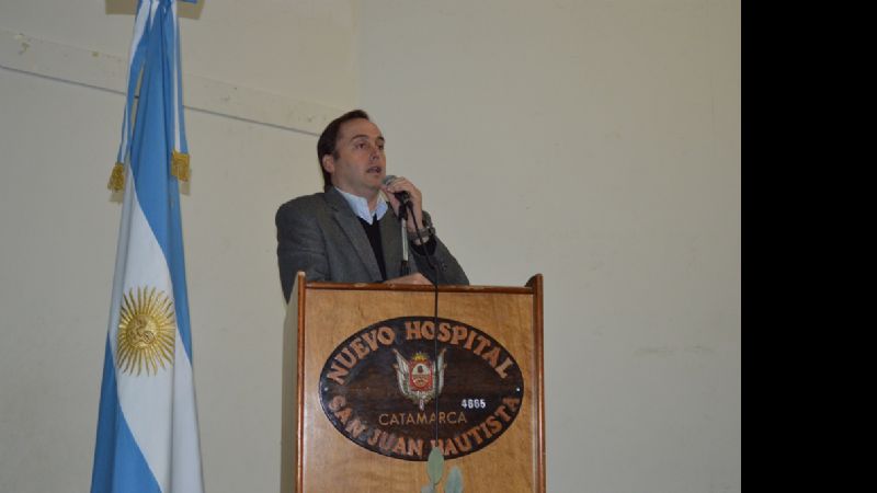 Mera presentó los premios “Dr. Gregorio del Carmen Malbrán”