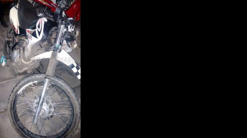 Secuestran una moto y recuperan elementos robados en Valle Viejo