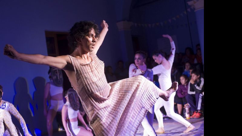 Bicéfalos y Acorallados: danza ritual desde los ecos del tiempo