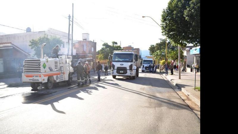 Repavimentan avenida Belgrano
