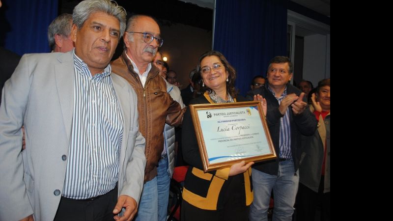 Lucía Corpacci asumió al frente del PJ y convocó al Congreso Provincial