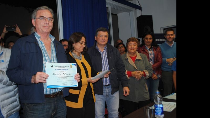 Lucía Corpacci asumió al frente del PJ y convocó al Congreso Provincial