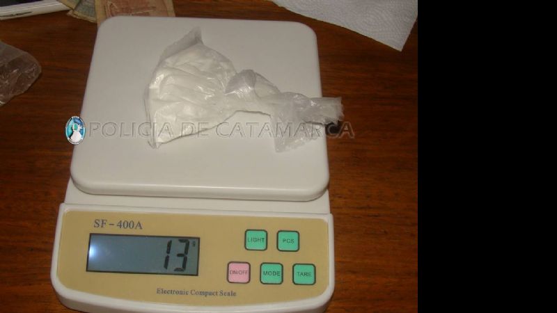 Desbaratan punto de venta de drogas