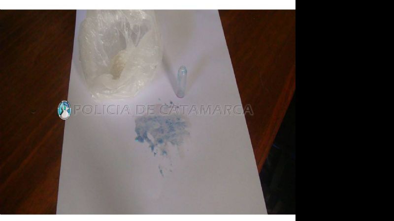 Desbaratan punto de venta de drogas