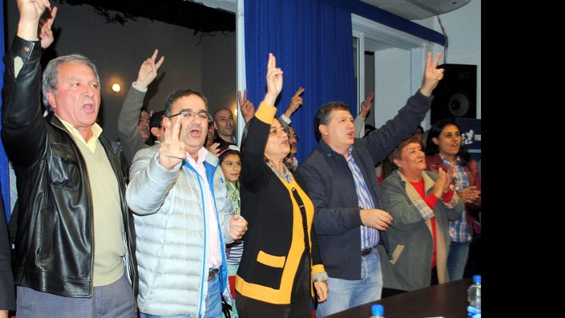 Reconocimiento “a compañeros del alma que cedieron espacios”