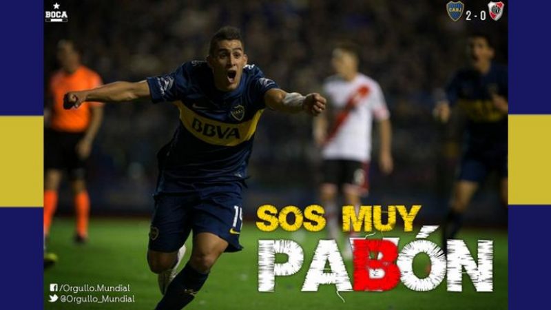 Los hinchas de Boca se burlan de River con los clásicos afiches