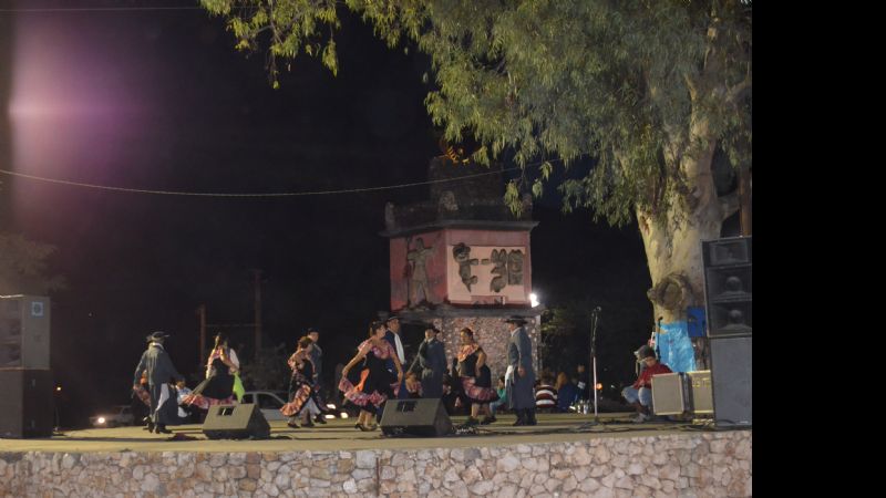 Domingo a pura música en Valle Viejo