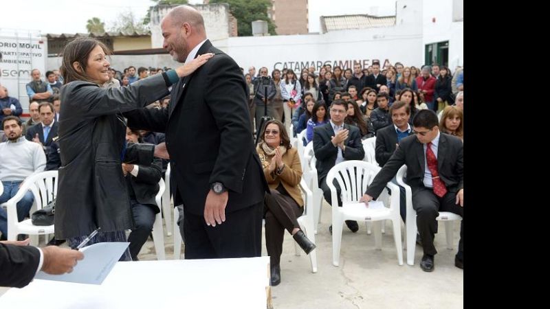 Corpacci inauguró un laboratorio químico ambiental