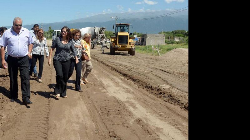 Millonario aporte de Nación para obras de la Secretaría de la Vivienda