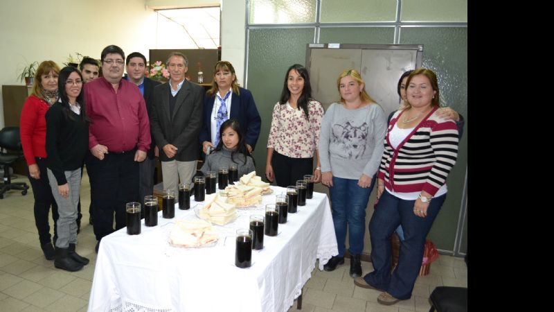 Artista plástica visitó el Archivo Parlamentario