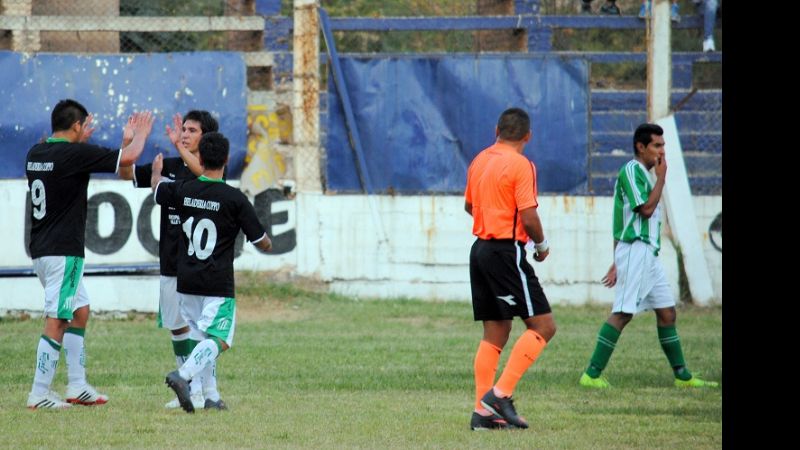 Defensores líder y San Martín salió del fondo, en Las Chacras