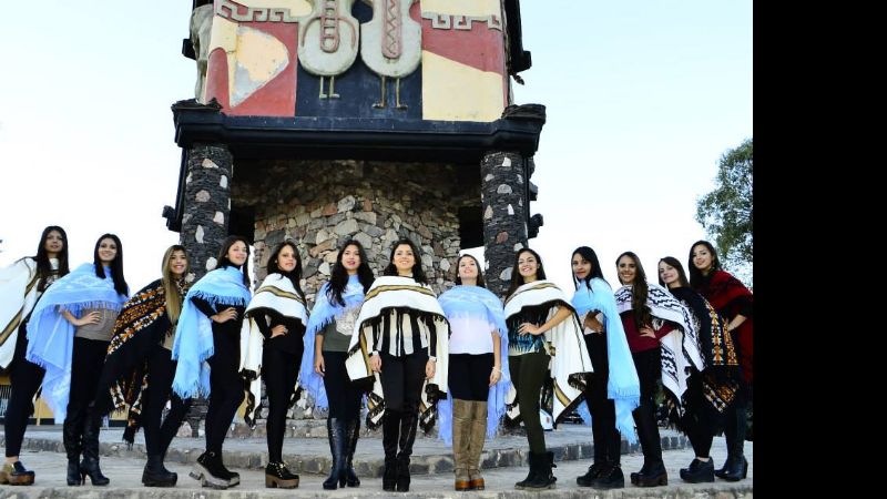 Natalia Herrera, Reina de Valle Viejo para el Poncho 2015