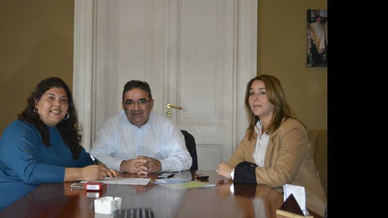 Firma de convenio entre la Capital y Valle Viejo por "La Sala"