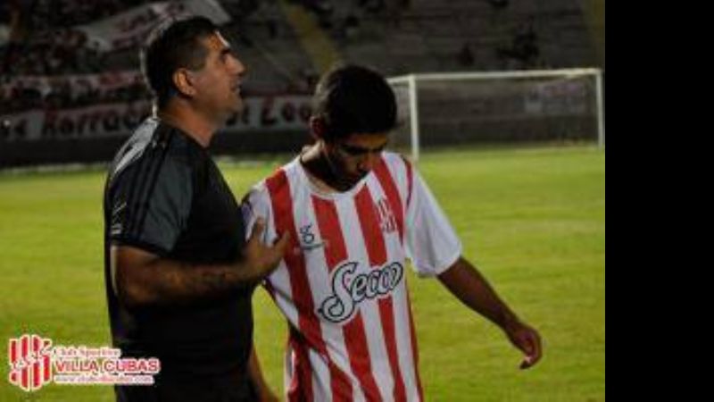 Villa Cubas con DT interino ante Unión Santiago