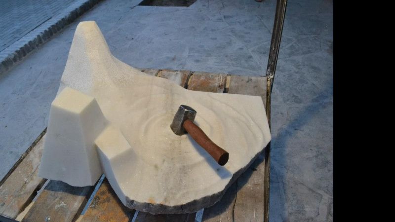 Inaugura “DESequilibrio”, muestra de esculturas de Mariano Desmonteix