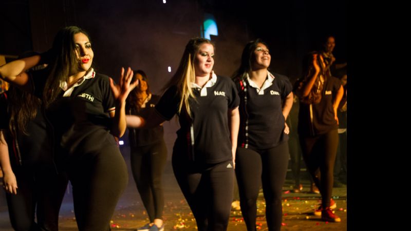 Más de 800 chicos bailarán en la Fiesta del Buzo de Egresados