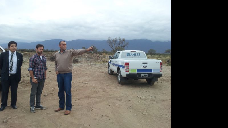 PROCREAR: Nóblega y López Rodríguez recorrieron los terrenos de Valle Chico